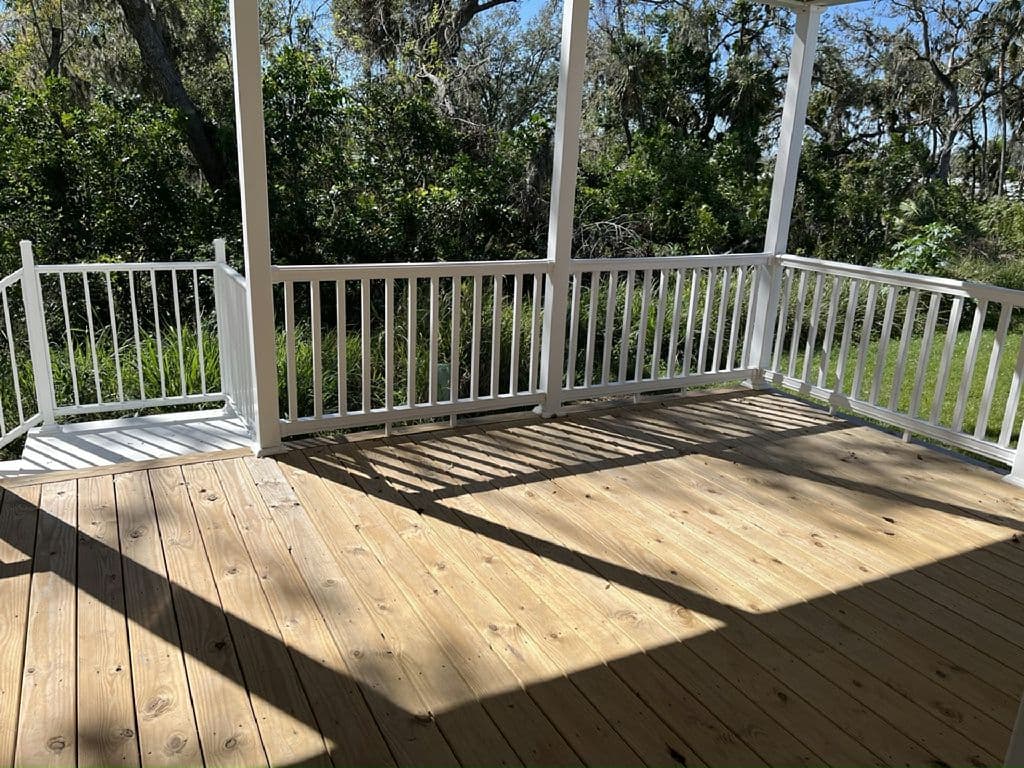 Manufactured home in Ellenton, FL 34222