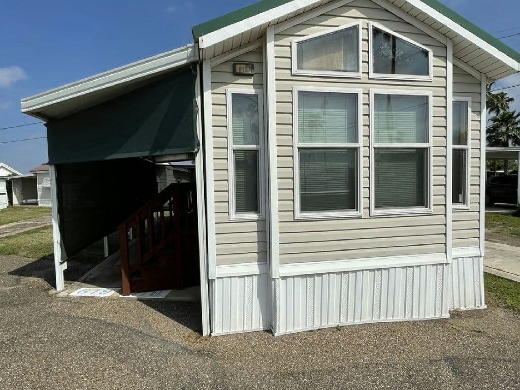 Manufactured home in Alamo, TX 78516