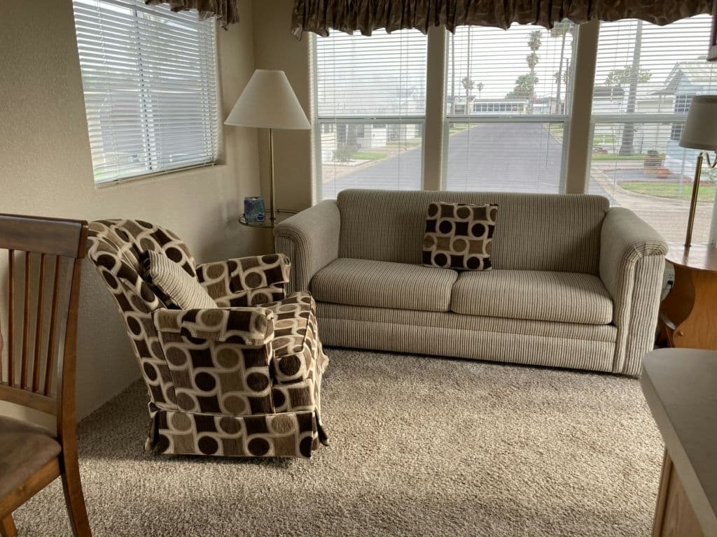 Manufactured home in Weslaco, TX 78596