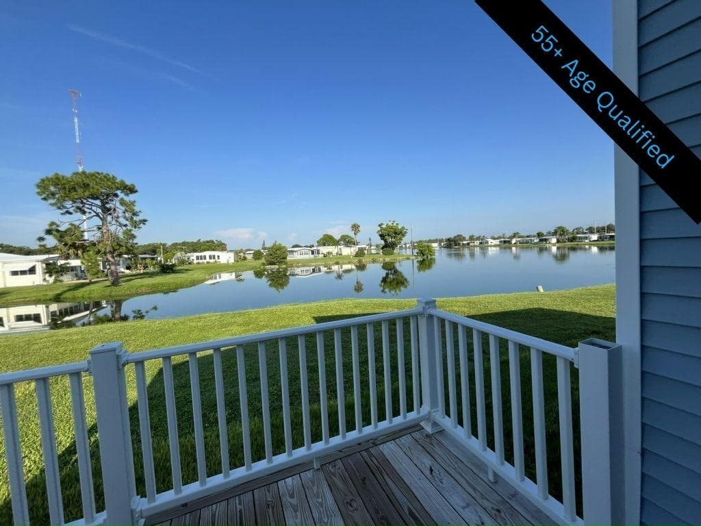 Manufactured home in N. Ft. Myers, FL 33917