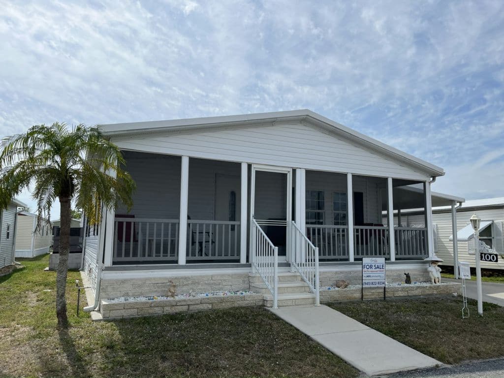 Manufactured home in Punta Gorda, FL 33950
