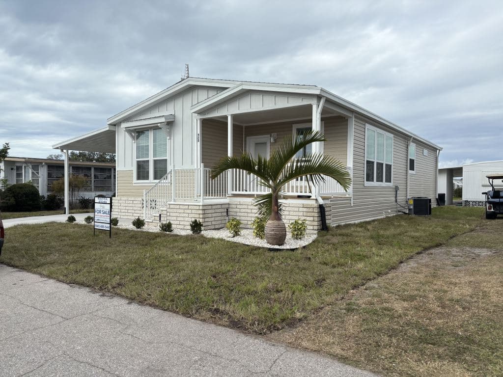 Manufactured home in Venice, FL 34285