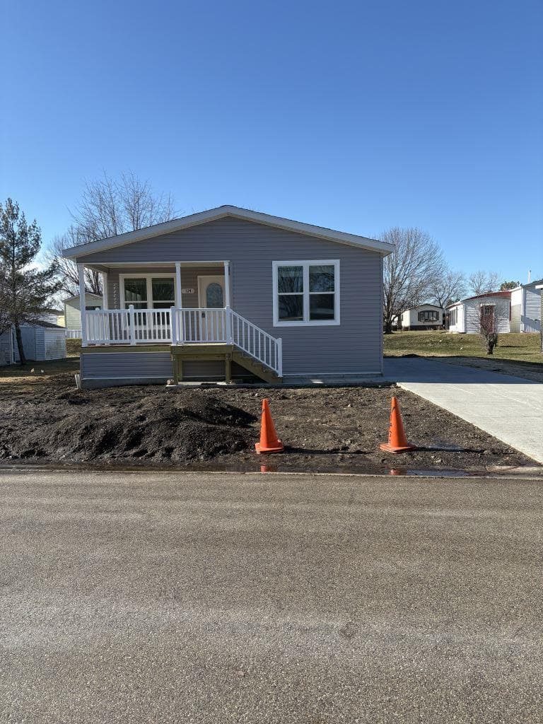 Manufactured home in Bristol, WI 53104