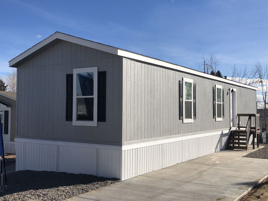 Manufactured home in Federal Heights, CO 80260