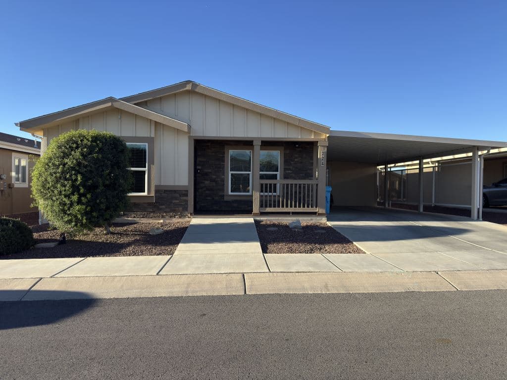 Manufactured home in Tucson, AZ 85756