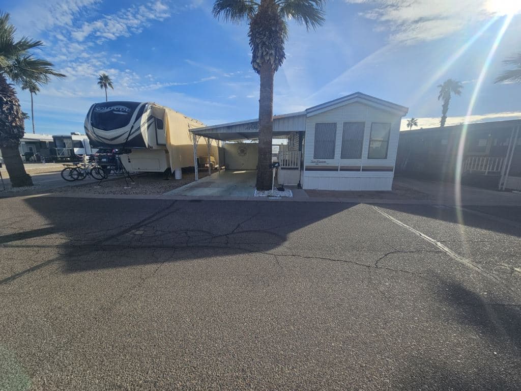 Manufactured home in Mesa, AZ 85213