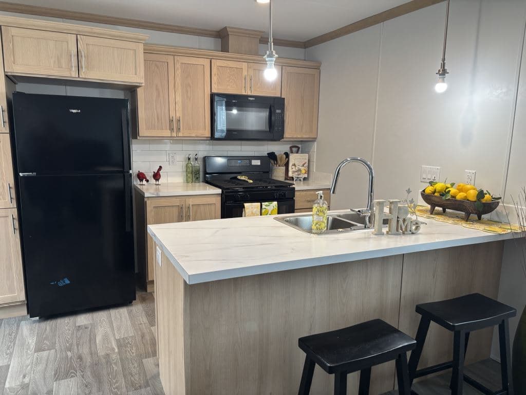 Manufactured home in Lake Elmo, MN 55042