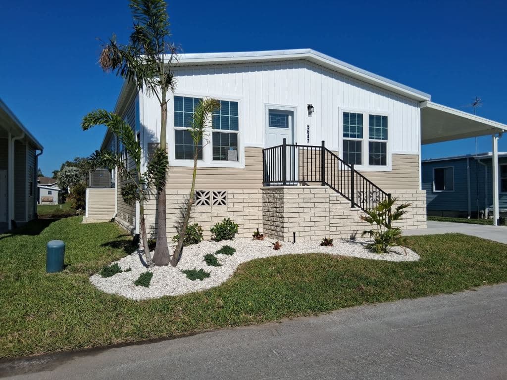 Manufactured home in New Port Richey, FL 34653