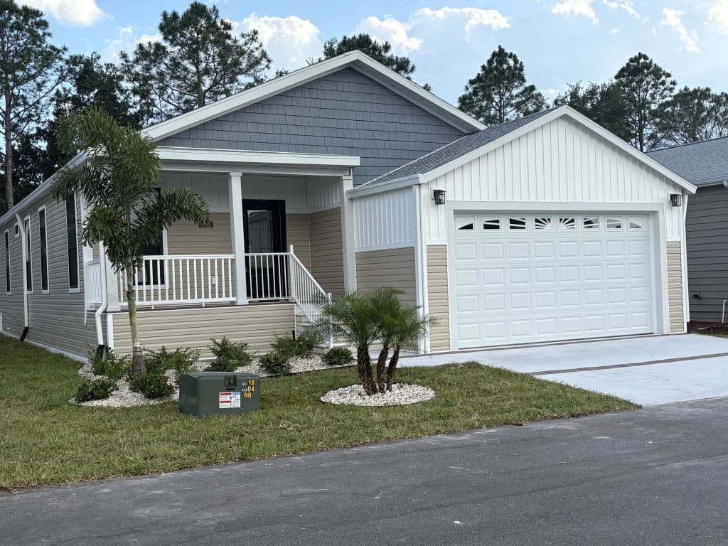 Manufactured home in Plant City, FL 33565