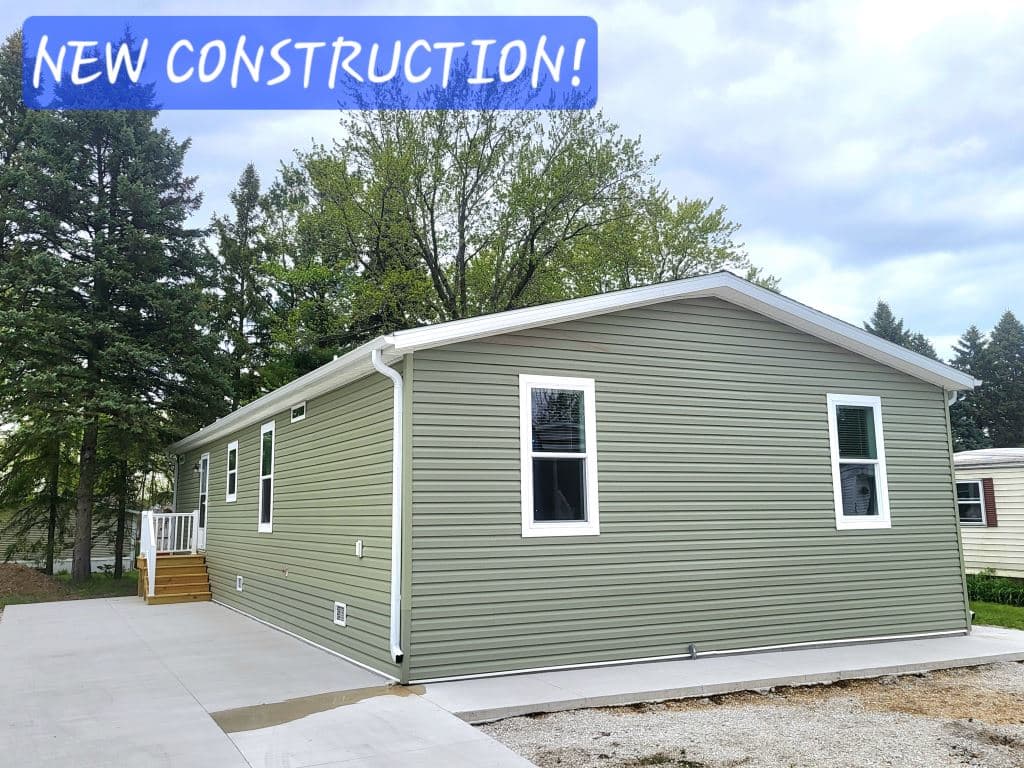 Manufactured home in Pleasant Prairie, WI 53158