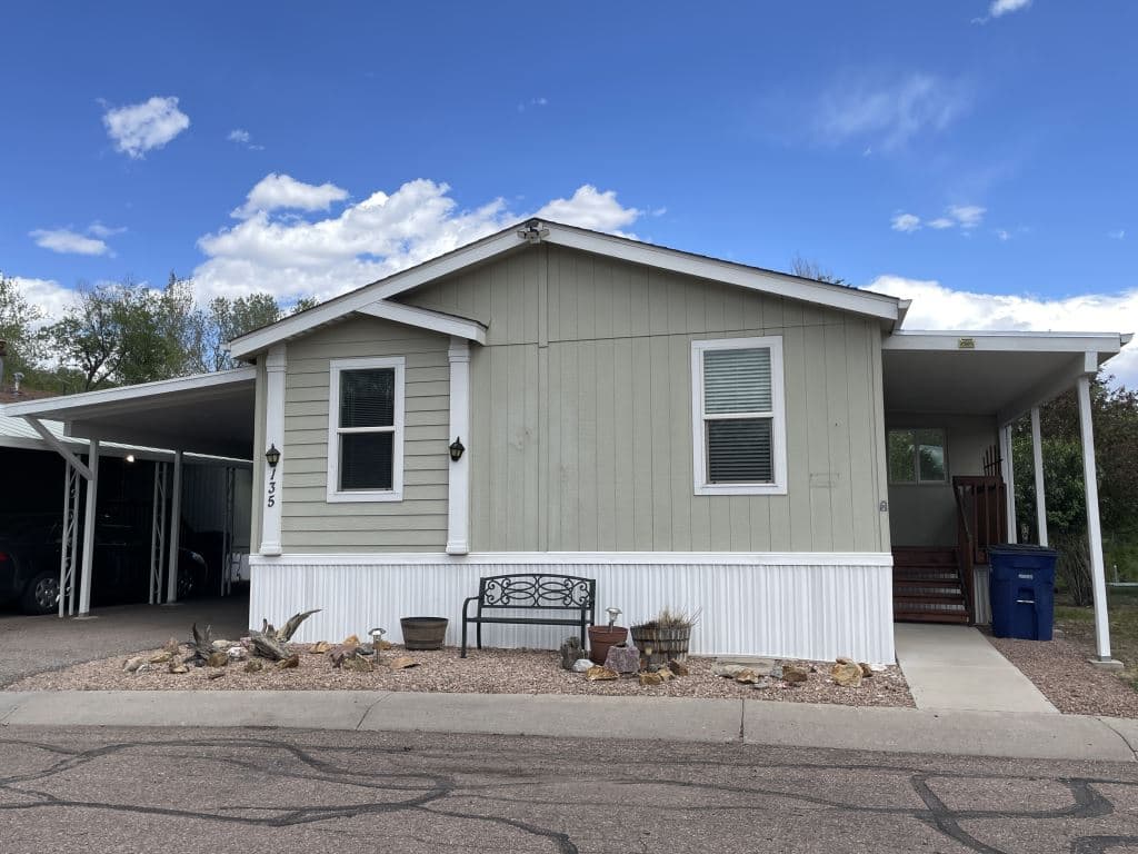 Manufactured home in Colorado Springs, CO 80907