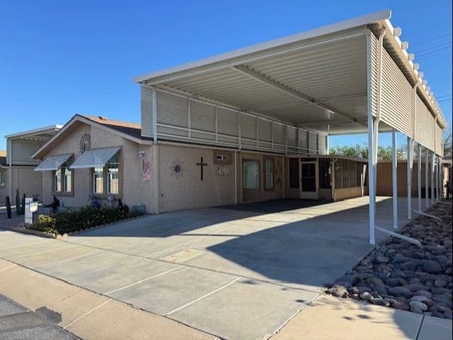 Manufactured home in Tucson, AZ 85756