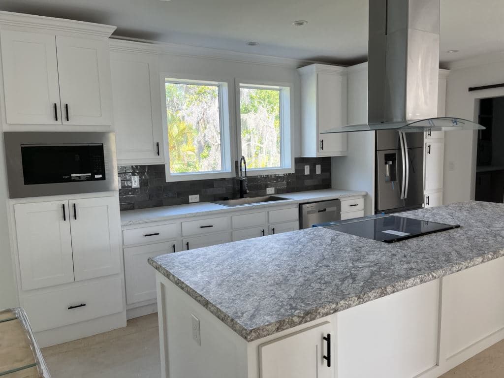 Manufactured home in Ellenton, FL 34222