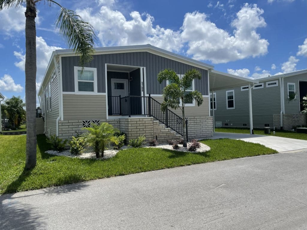 Manufactured home in New Port Richey, FL 34653