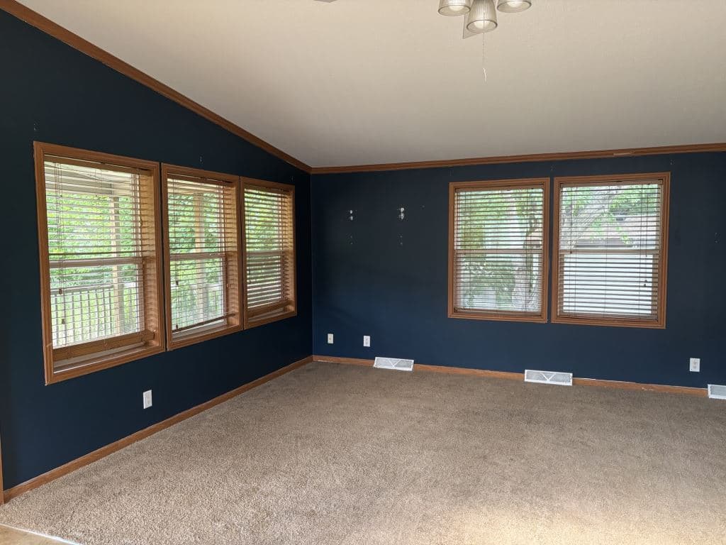Manufactured home in Lake Elmo, MN 55042