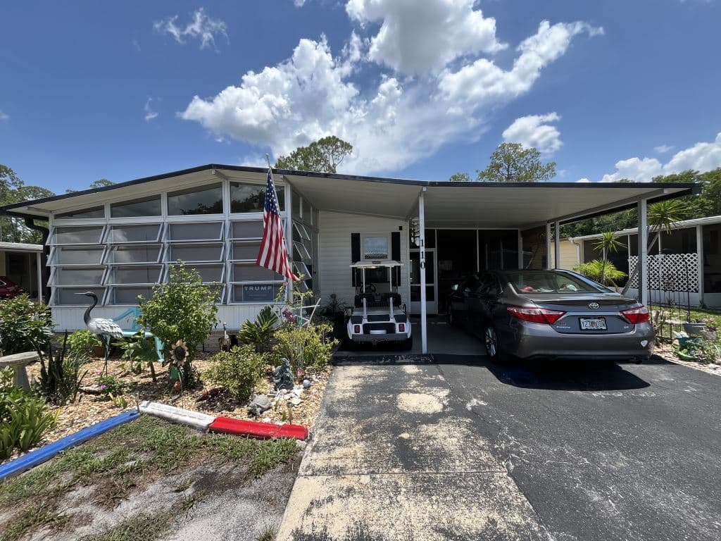 Manufactured home in Leesburg, FL 34788