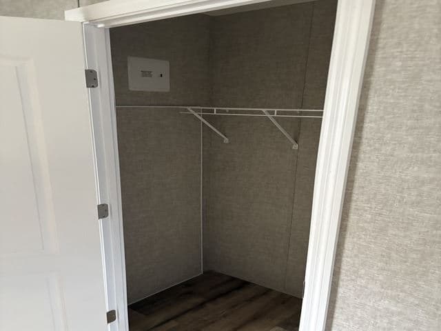 Manufactured home in Capitol Heights, MD 20743