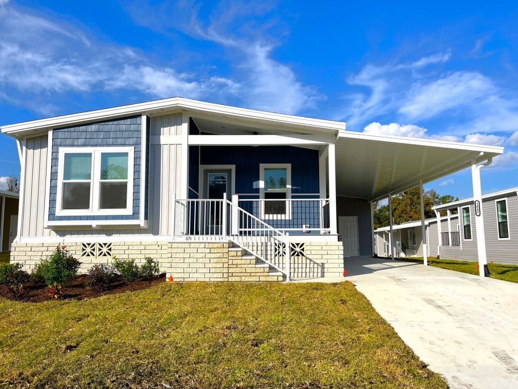 Manufactured home in Brooksville, FL 34601
