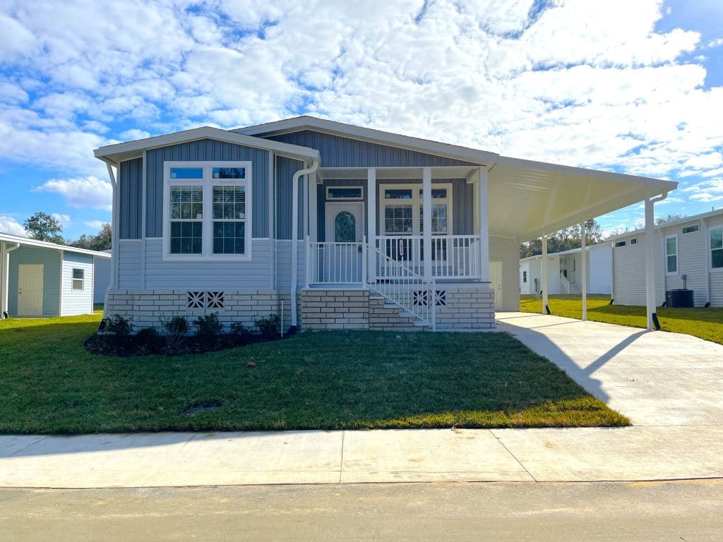 Manufactured home in Brooksville, FL 34601