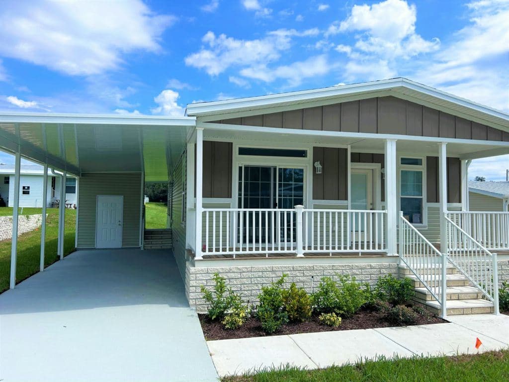 Manufactured home in Brooksville, FL 34601