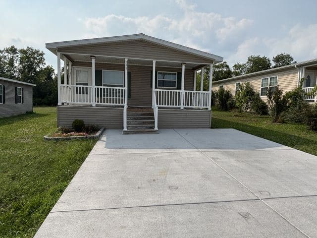Manufactured home in Winchester, VA 22603