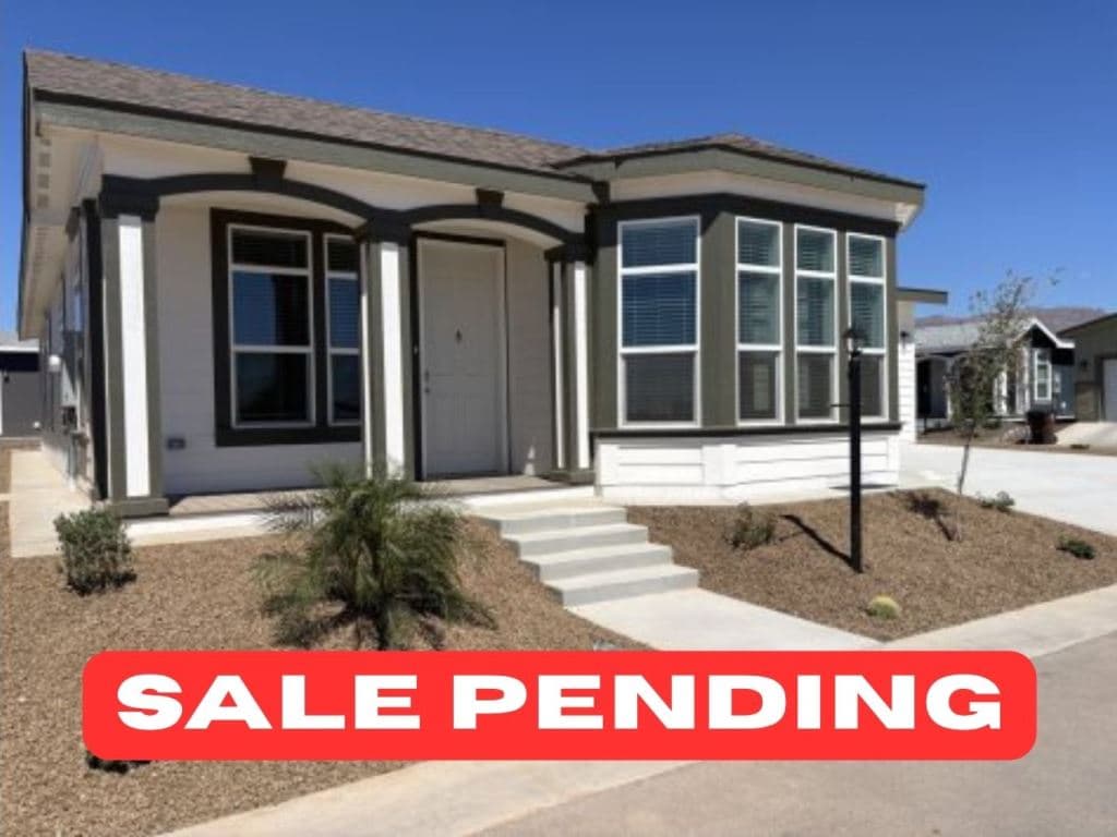 Manufactured home in Apache Junction, AZ 85119