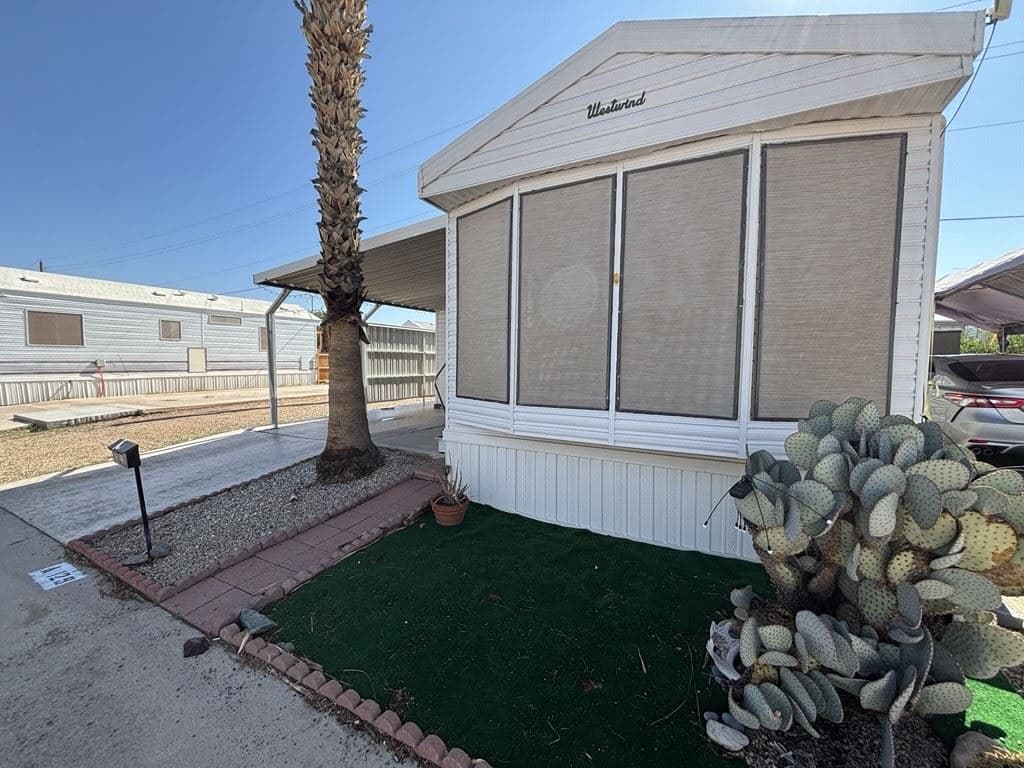 Manufactured home in Mesa, AZ 85213
