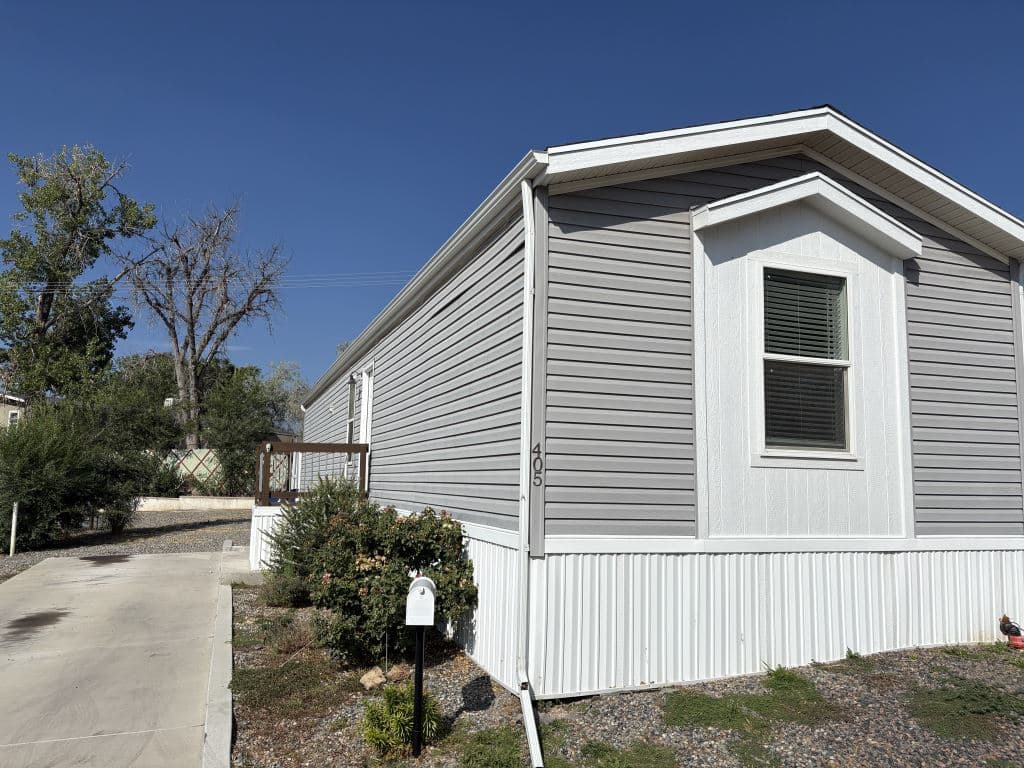 Manufactured home in Federal Heights, CO 80260