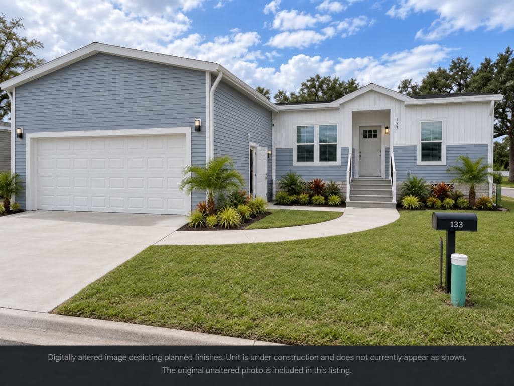 Manufactured home in Sarasota, FL 34234