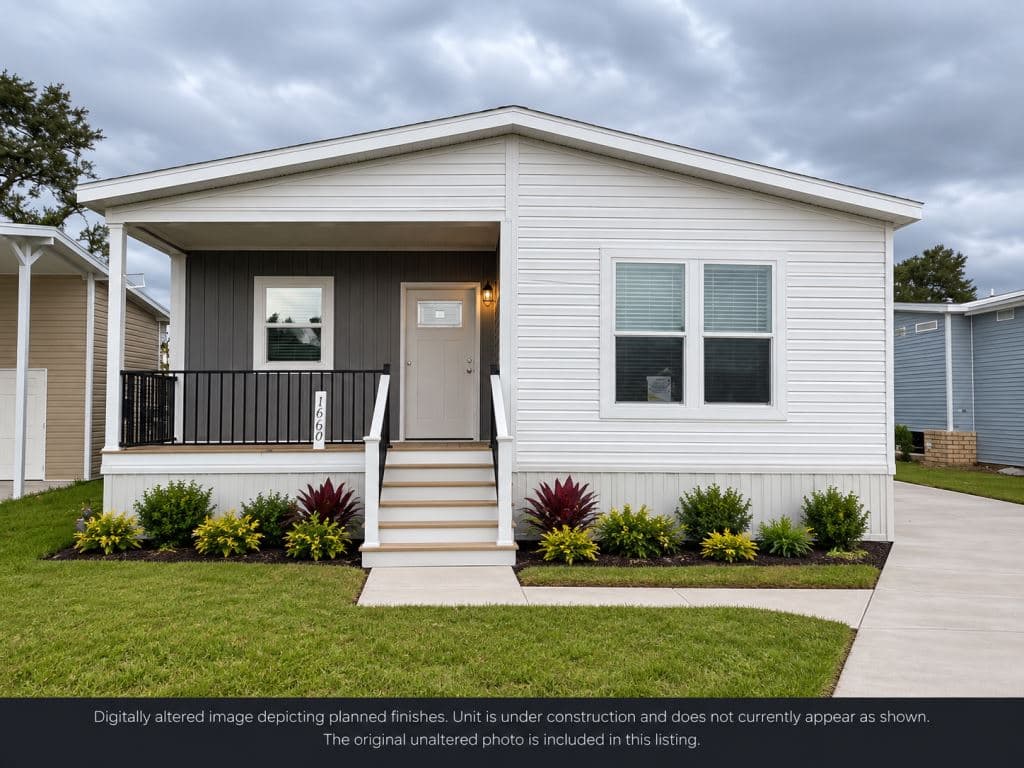 Manufactured home in Sarasota, FL 34234