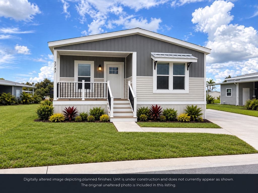 Manufactured home in Ellenton, FL 34222