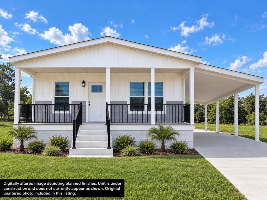 Manufactured home in Zephyrhills, FL 33540