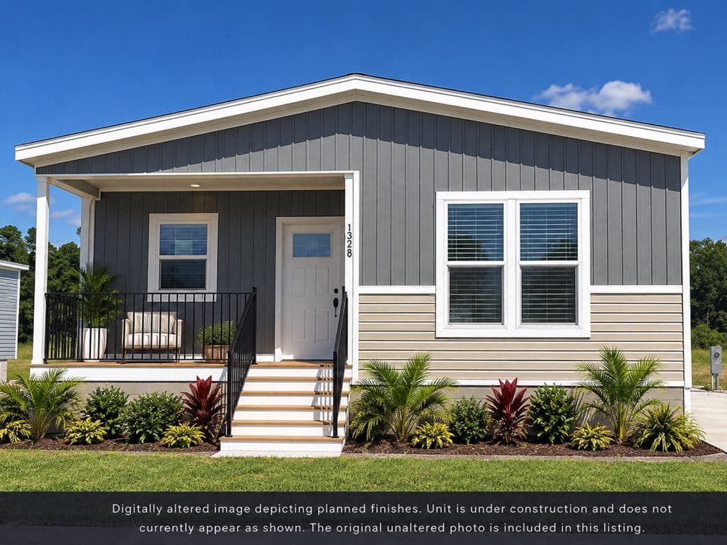 Manufactured home in N. Ft. Myers, FL 33917