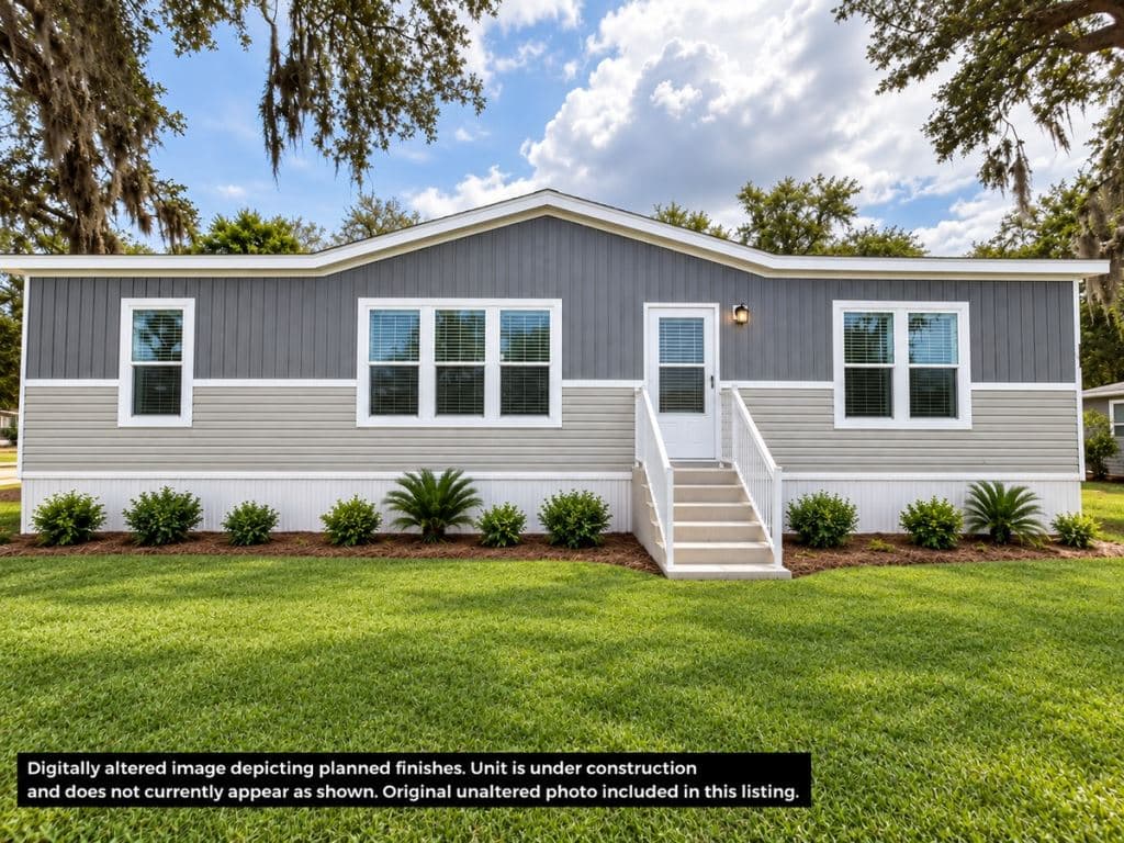 Manufactured home in Leesburg, FL 34788