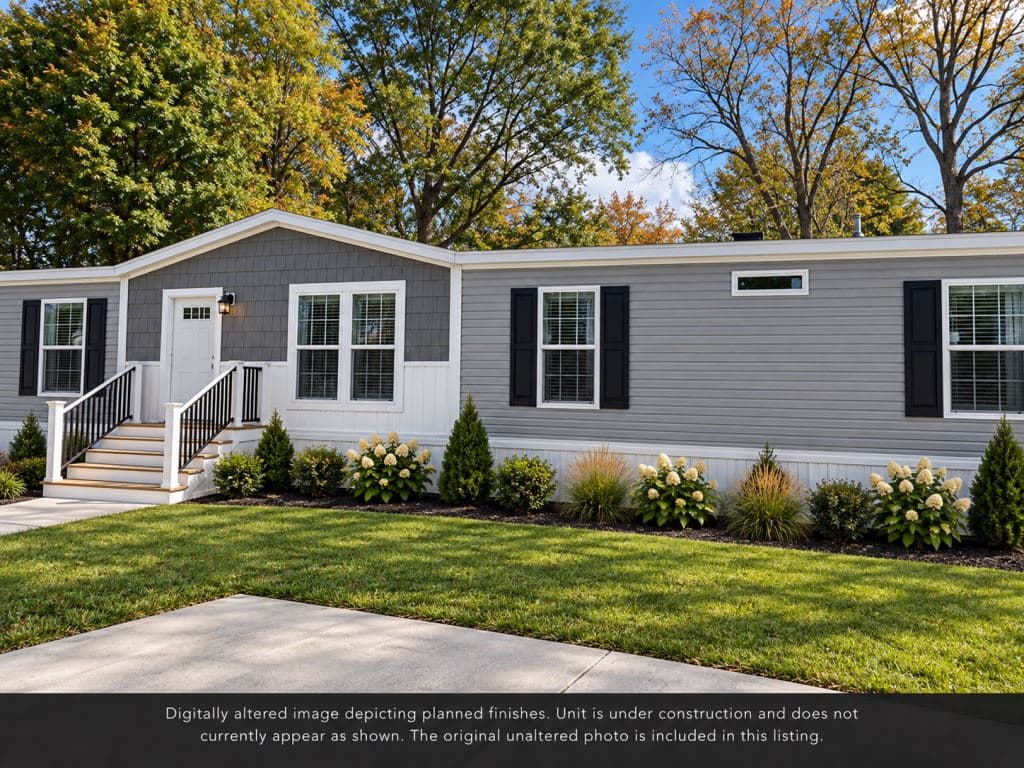 Manufactured home in Orefield, PA 18069