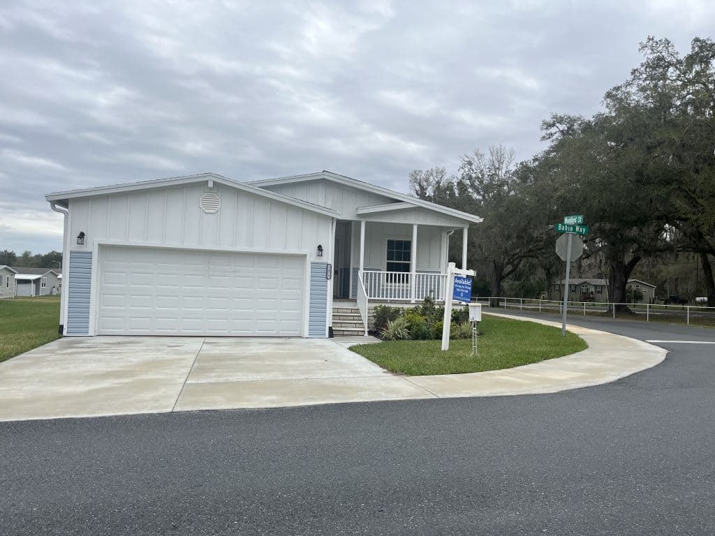 Manufactured home in Brooksville, FL 34601