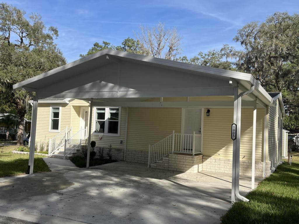 Manufactured home in Brooksville, FL 34601