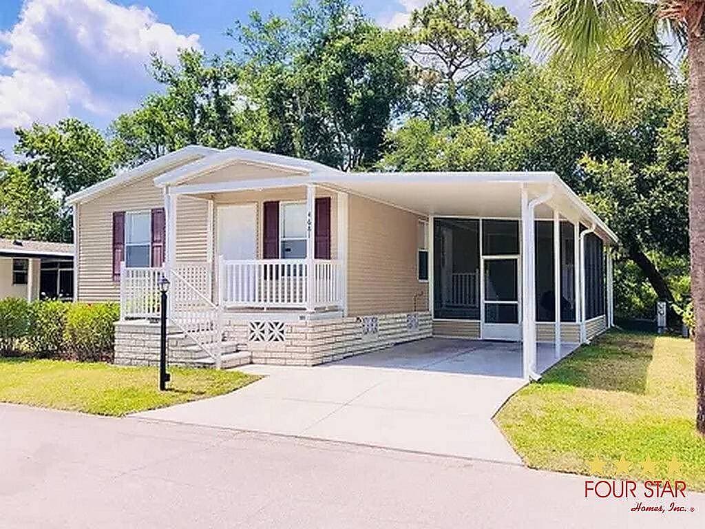 Manufactured home in Kissimmee, FL 34758