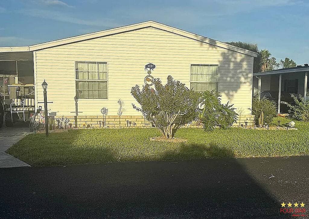 Manufactured home in Leesburg, FL 34748