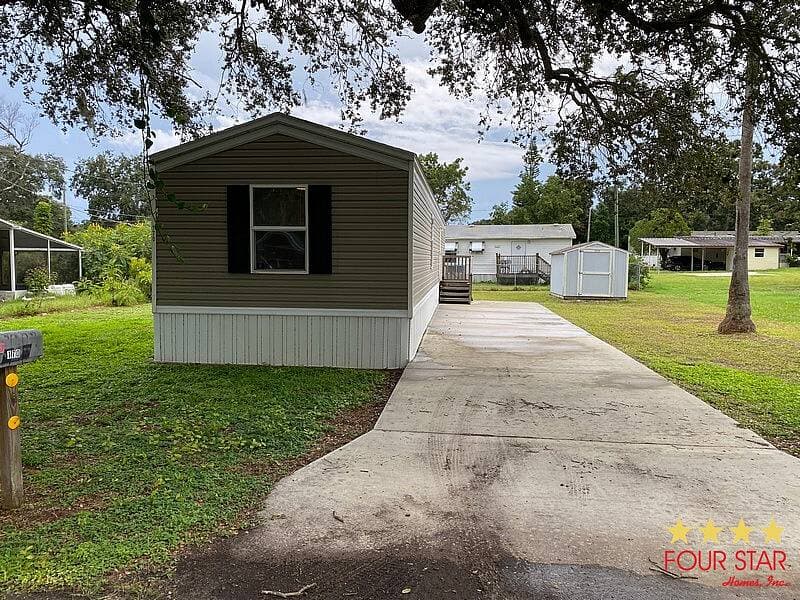 Manufactured home in Lake Alfred, FL 33850