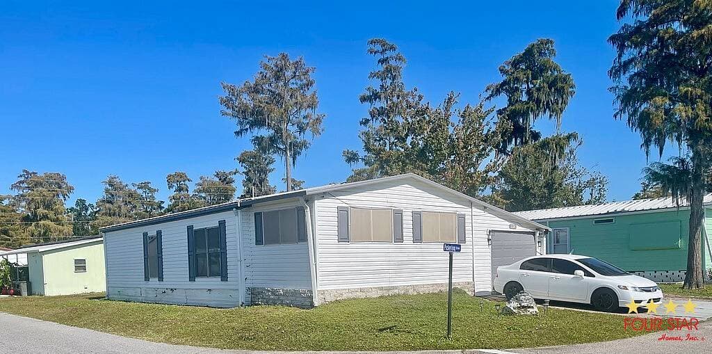 Manufactured home in Kissimmee, FL 34746
