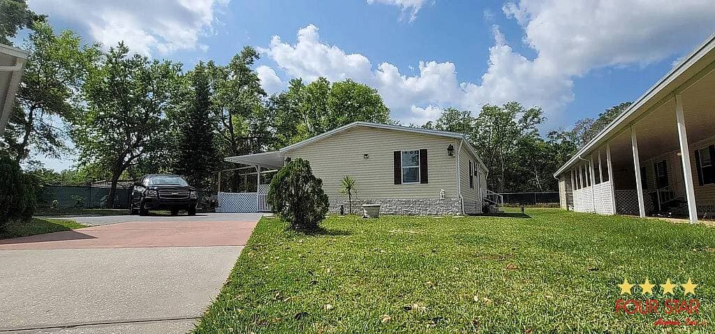 Manufactured home in Kissimmee, FL 34746