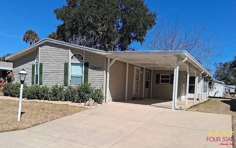 Manufactured home in Flagler Beach, FL 32136