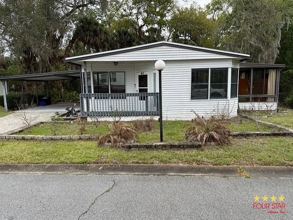 Manufactured home in Ormond Beach, FL 32174