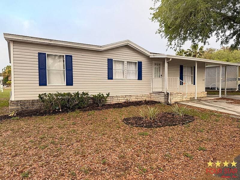Manufactured home in Davenport, FL 33897