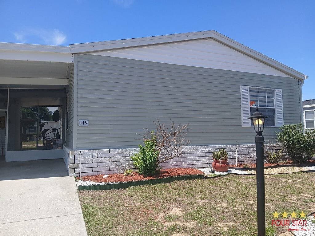 Manufactured home in Davenport, FL 33897