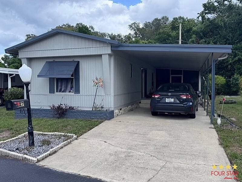 Manufactured home in DeBary, FL 32713