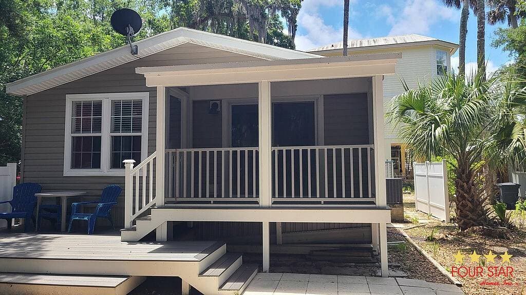 Manufactured home in Palm Coast, FL 32137
