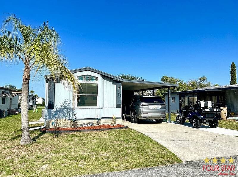 Manufactured home in Fruitland Park, FL 34731