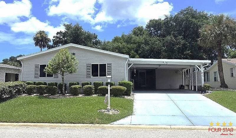 Manufactured home in Flagler Beach, FL 32136